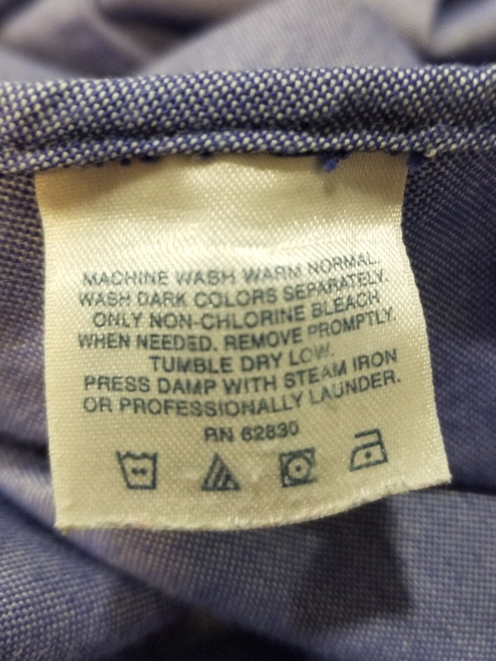 Men's Lands' End Trim Fit L/S Button Down Shirt, Blue, Size 16, EUC - Picture 6 of 11